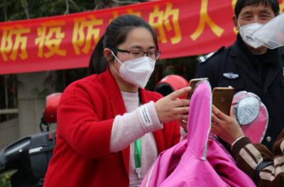 致敬壹定发女性：你们的眼睛是最闪亮的星